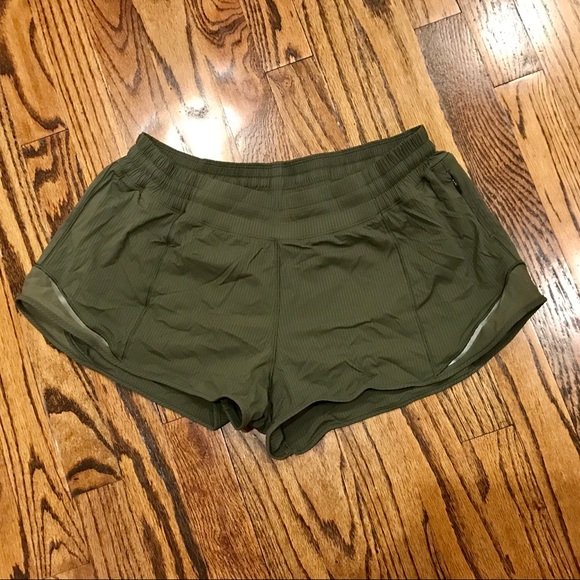 lululemon athletica Pants - LULULEMON Hotty Hot Shorts Olive Green EUC 10